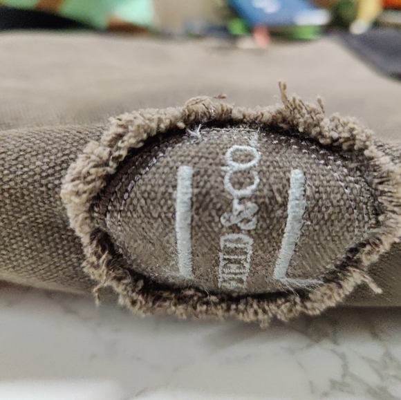 Field & Co. canvas tote-messenger bag - Picture 9 of 11